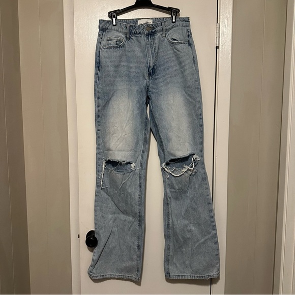 VERVET BY FLYING MONKEY Denim - Vervet wide leg distressed light wash denim jeans size 29